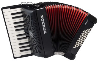 Hohner Bravo II kor 48, sort , 26 toner, piano Sort  med bag. Ta kontakt for oppdatert pris 